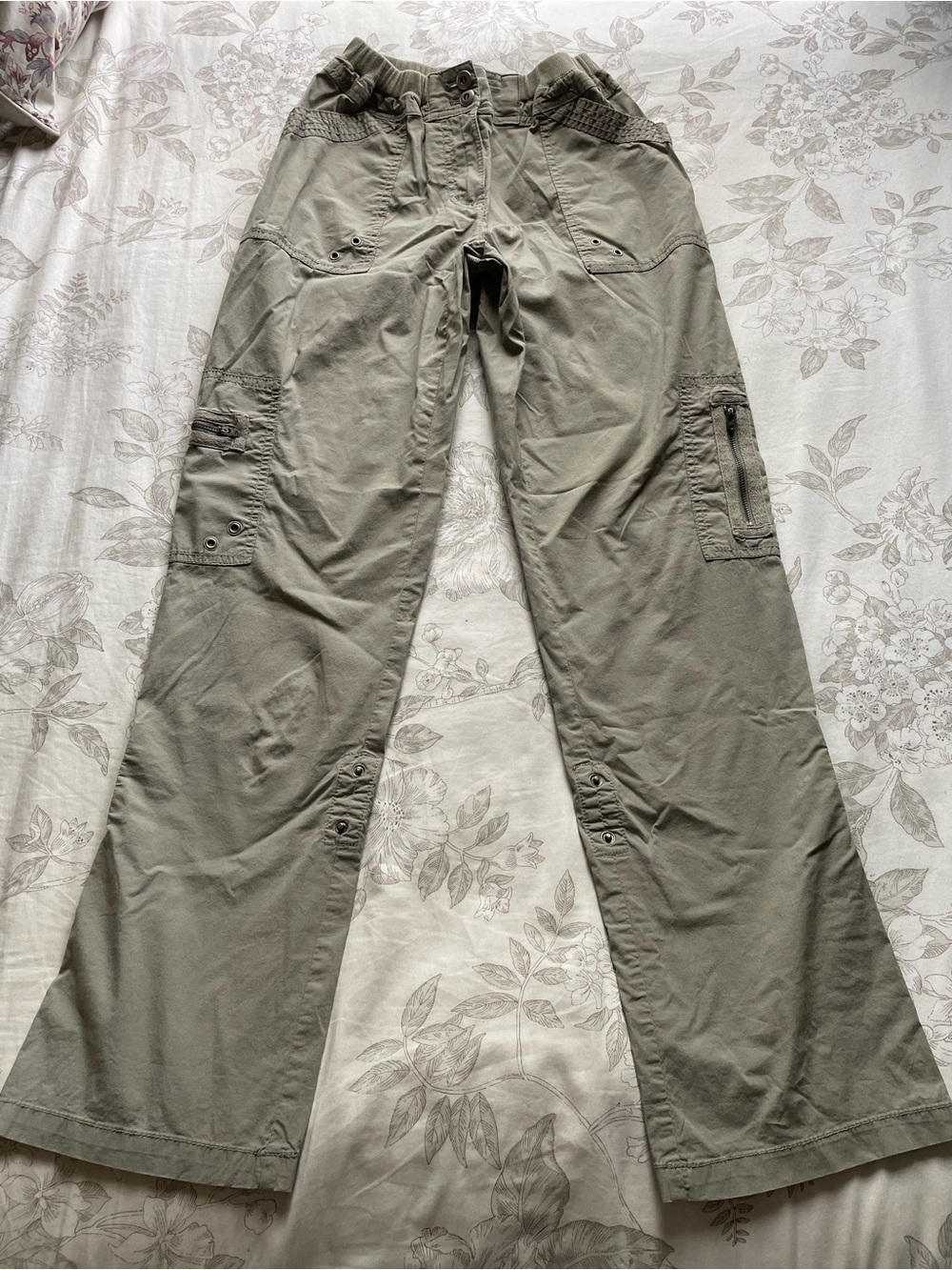 Chicos Vintage Khaki Green‎ Relaxed Cargo Pants 00 XS Utility Gorpcore Granola